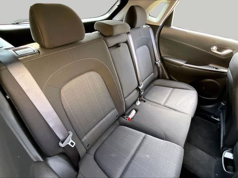 Certified 2023 Hyundai Kona SEL w/ Convenience Package FWD image 18