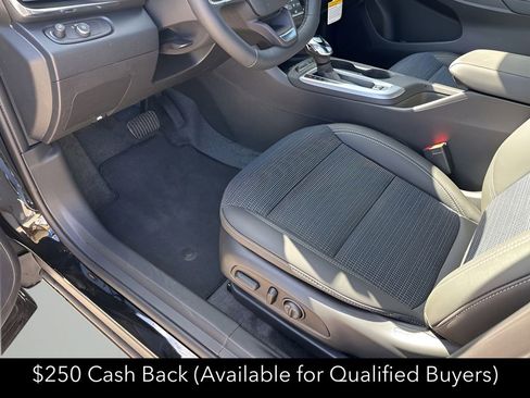 New 2026 Buick Envista Sport Touring w/ Convenience I Package FWD image 32