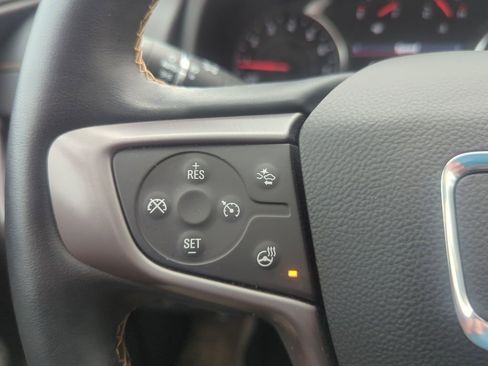 Certified 2024 GMC Terrain AT4 w/ Infotainment Package II AWD/4WD image 30