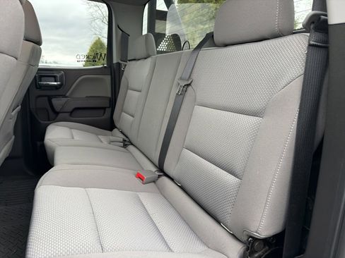 Used 2018 Chevrolet Silverado 1500 Custom image 12