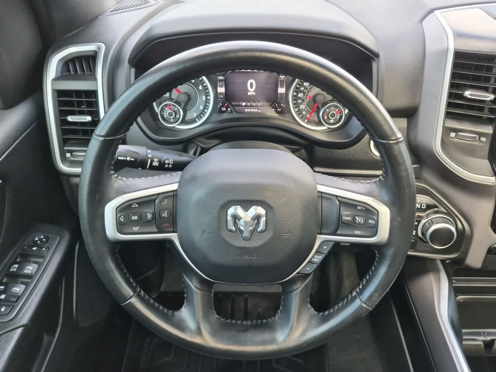 Used 2022 RAM 1500 Big Horn AWD/4WD image 24