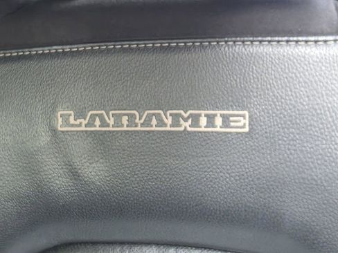 Used 2021 RAM 1500 Laramie w/ Laramie Southwest Edition AWD/4WD image 7