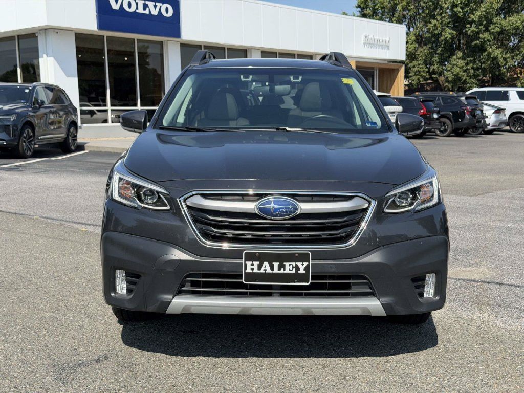 Used 2020 Subaru Outback Limited w/ Popular Package #2 AWD/4WD image 24