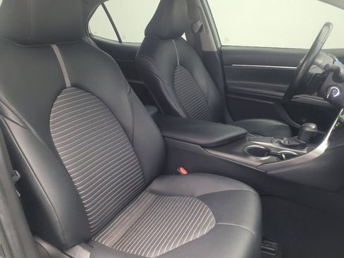 Used 2021 Toyota Camry SE image 21