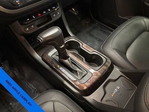 Used 2019 GMC Canyon SLT w/ Driver Alert Package AWD/4WD image 18