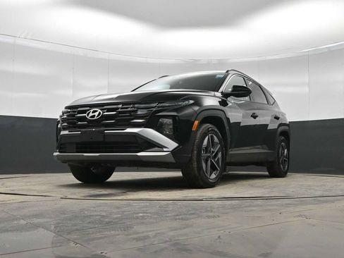 Certified 2025 Hyundai Tucson SEL image 32