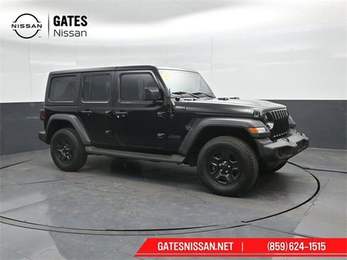 Used 2023 Jeep Wrangler Sport image 4