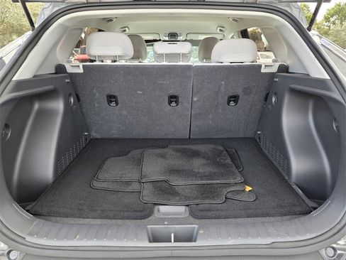 Certified 2024 Hyundai Kona SE image 14