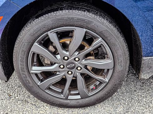 Certified 2022 Chevrolet Equinox RS w/ LPO, Floor Liner Package FWD image 7