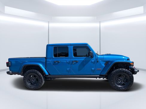 Used 2023 Jeep Gladiator Mojave w/ LED Lighting Group image 4