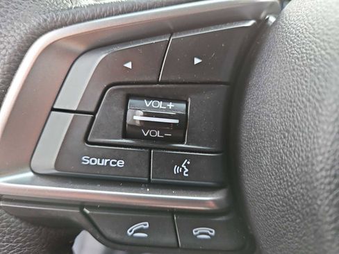 Used 2018 Subaru Outback 2.5i Premium image 24