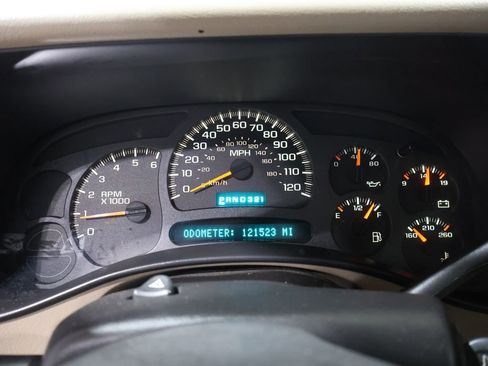 Used 2004 Chevrolet Silverado 1500 LS image 29