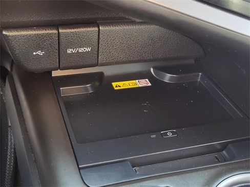 Used 2022 Toyota Camry XSE image 25