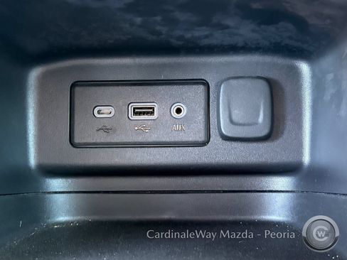 Used 2024 Chevrolet Equinox LS w/ Driver Confidence II Package FWD image 27