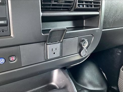 Used 2023 GMC Savana 2500 Extended RWD image 14