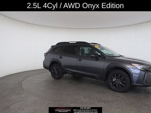 Used 2025 Subaru Outback Onyx Edition AWD/4WD image 26