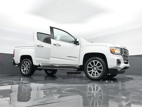 Used 2022 GMC Canyon Denali AWD/4WD image 32