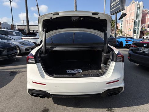 Used 2022 Maserati Ghibli Modena image 8