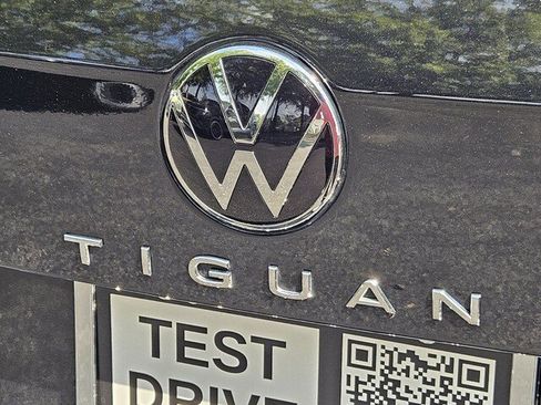 Used 2024 Volkswagen Tiguan S FWD image 28