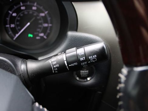 Used 2018 Lexus GX 460 Luxury AWD/4WD image 12