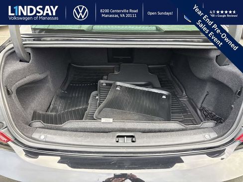 Used 2018 Volvo S90 T6 Inscription image 12