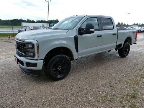 New 2026 Ford F250 XL w/ STX Appearance Package AWD/4WD image 10