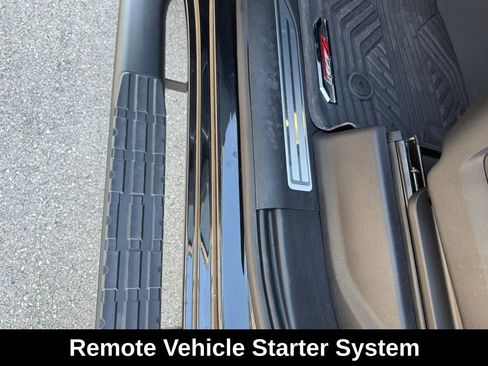 Used 2025 Chevrolet Silverado 2500 LT image 27