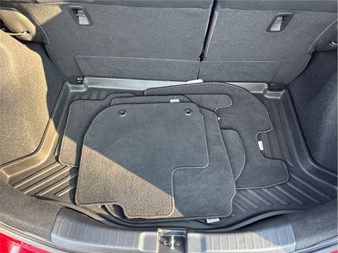 Used 2016 Honda Fit EX image 36