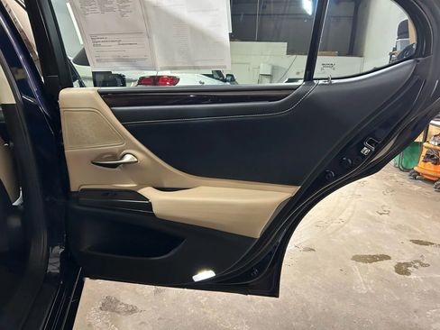 Used 2019 Lexus ES 350 w/ Accessory Package 2 image 47