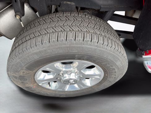 Used 2026 RAM 2500 Big Horn AWD/4WD image 9