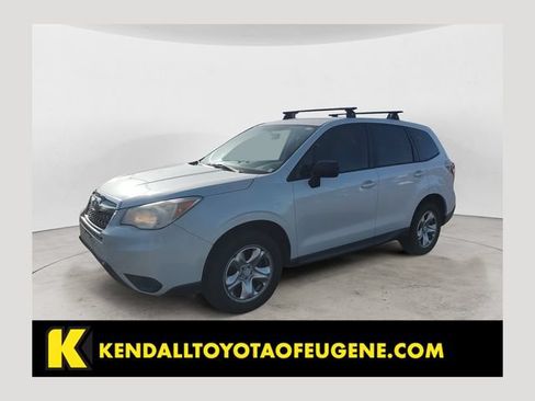 Used 2014 Subaru Forester 2.5i AWD/4WD image 1