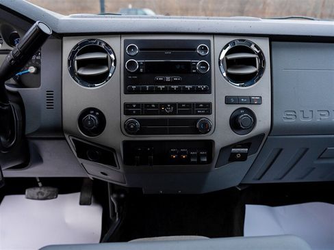 Used 2014 Ford F250 XLT w/ XLT Value Package AWD/4WD image 29