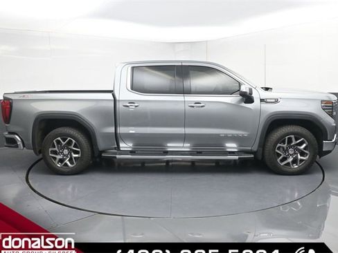 Used 2026 GMC Sierra 1500 SLT w/ SLT Premium Plus Package image 2