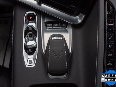 Used 2022 Chevrolet Corvette Stingray Preferred Cpe w/ Z51 Performance Package RWD image 21