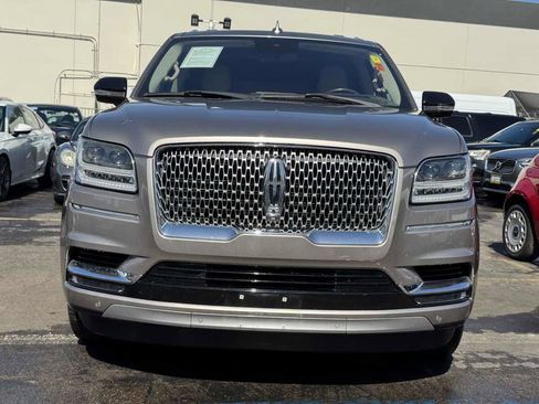 Used 2018 Lincoln Navigator L Select w/ Technology Package AWD/4WD image 23