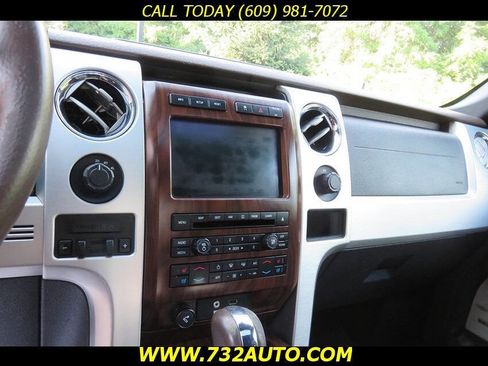 Used 2010 Ford F150 Platinum image 11