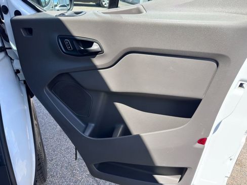 Used 2024 Ford Transit 250 148 Medium Roof w/ Load Area Protection Package RWD image 26
