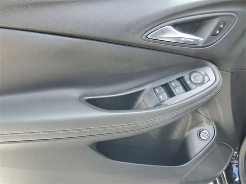 Certified 2023 Buick Encore GX Select image 19