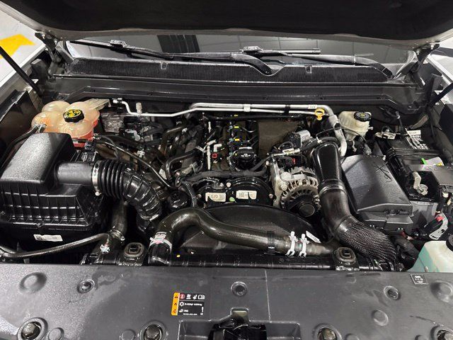 Used 2017 GMC Canyon SLE w/ All Terrain Package AWD/4WD image 41
