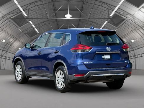 Used 2017 Nissan Rogue S AWD/4WD image 10