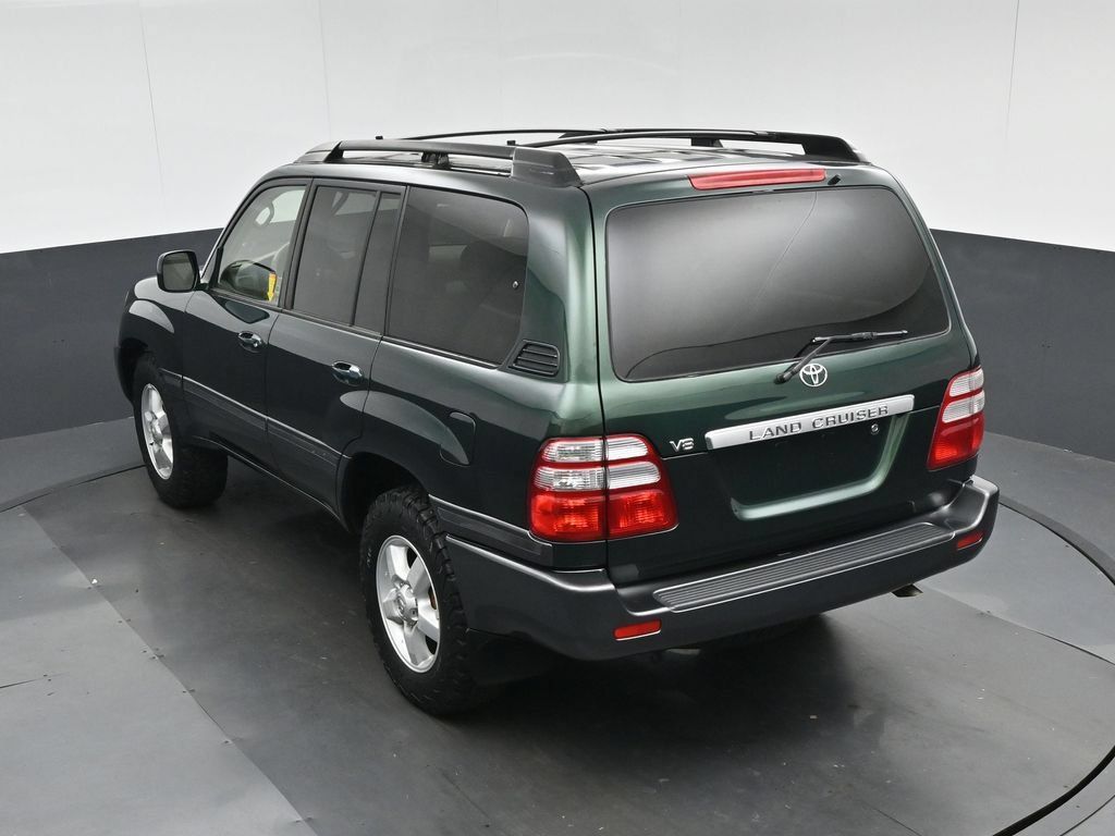 Used 2004 Toyota Land Cruiser AWD/4WD image 56