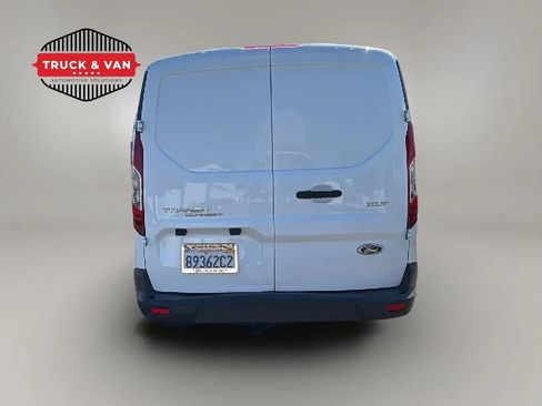 Used 2016 Ford Transit Connect XLT FWD image 4