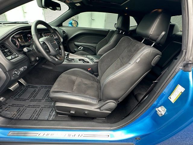 Used 2023 Dodge Challenger R/T w/ Plus Package RWD image 29