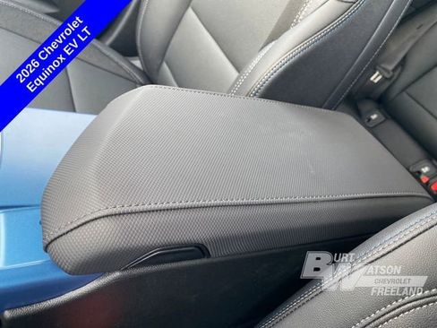 New 2026 Chevrolet Equinox EV LT image 25