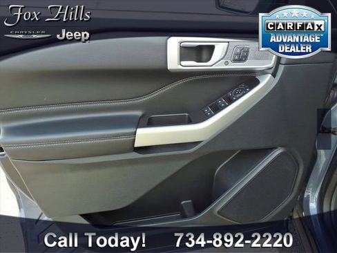 Used 2021 Ford Explorer Limited w/ Equipment Group 301A RWD image 15