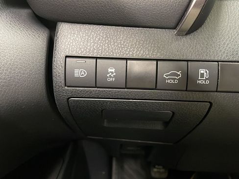 Used 2024 Toyota Camry LE image 12