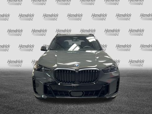 Used 2026 BMW X5 sDrive40i w/ Executive Package RWD image 3