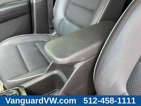 Used 2023 Chevrolet TrailBlazer RS w/ Sun and Liftgate Package FWD image 14