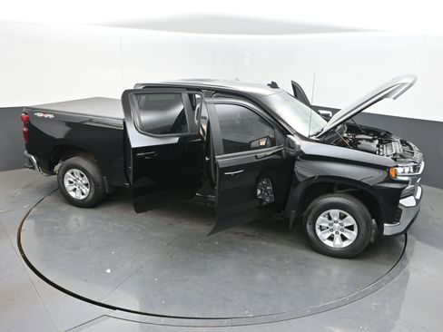 Used 2022 Chevrolet Silverado 1500 LT image 36