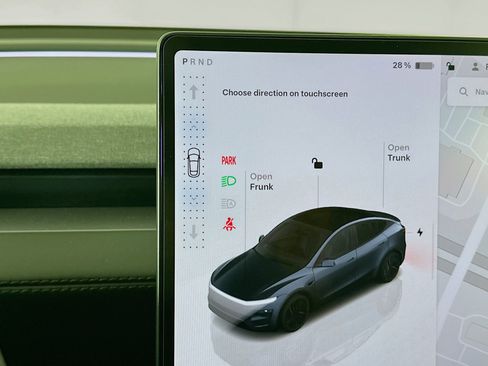 Used 2026 Tesla Model Y 2WD image 23